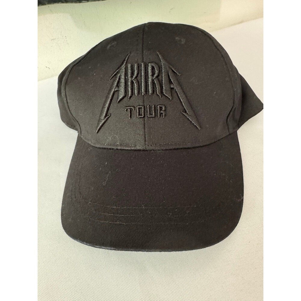 AKIRA KNOCK YOURSELF OUT DISTRESSED TEE AND HAT COMBO medium nwt *no chains* - Picture 6 of 8